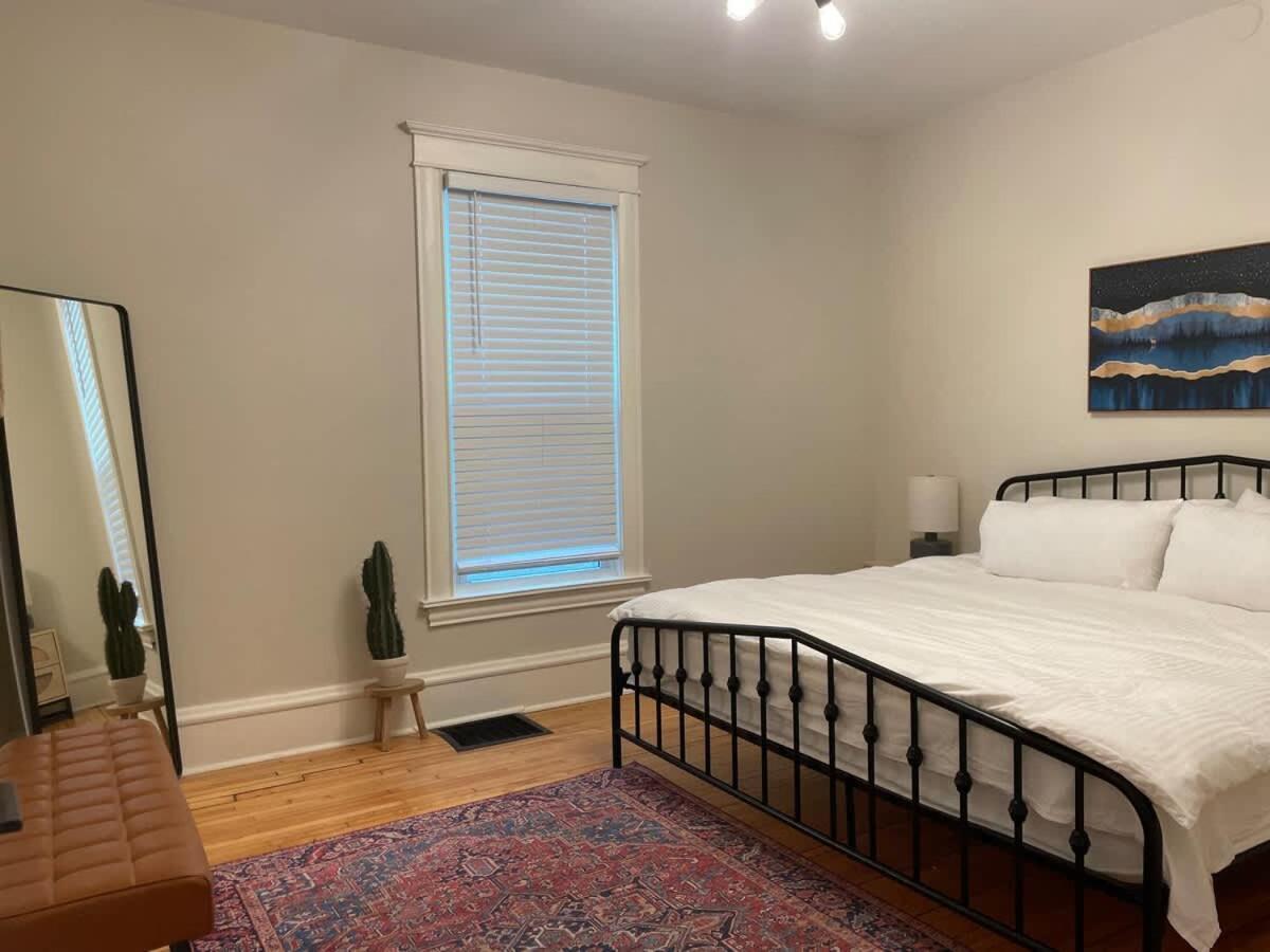 Apartament Trendy And Stylish 3Br Uptown Duplex With Balcony Minneapolis Zewnętrze zdjęcie