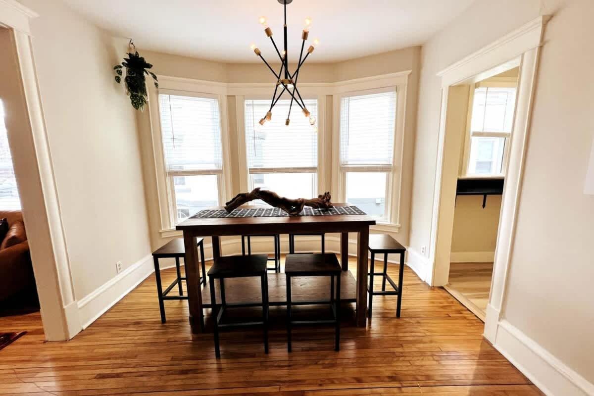 Apartament Trendy And Stylish 3Br Uptown Duplex With Balcony Minneapolis Zewnętrze zdjęcie