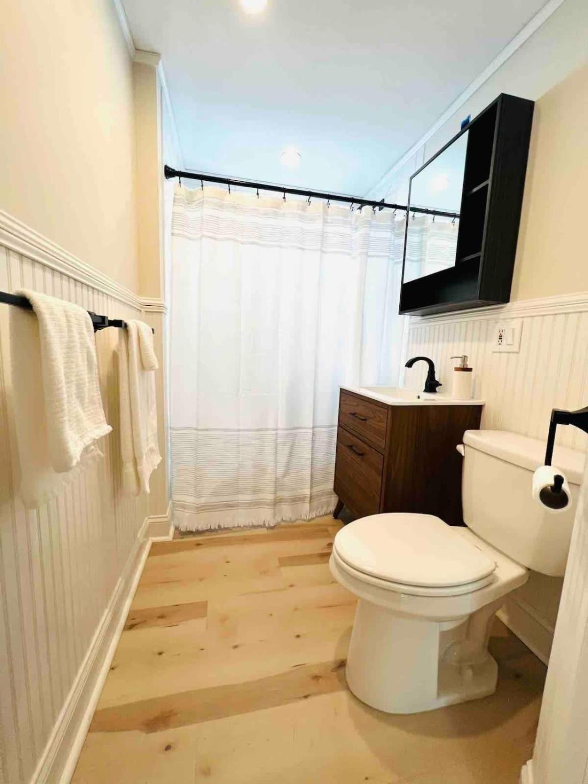 Apartament Trendy And Stylish 3Br Uptown Duplex With Balcony Minneapolis Zewnętrze zdjęcie